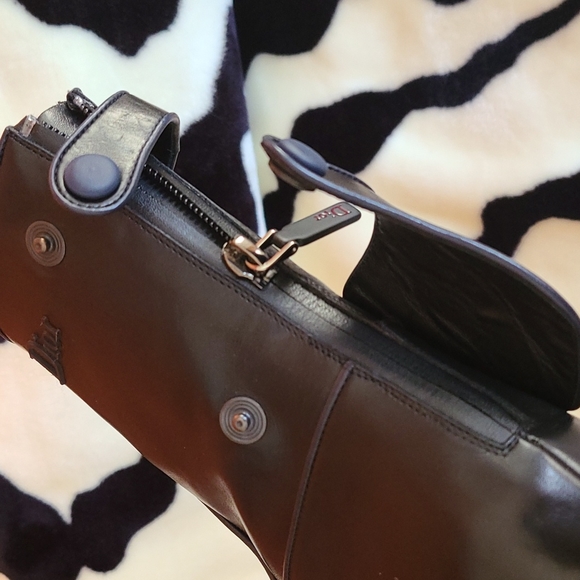 Dior Leather Ankle Zipper Boots!! - Picture 6 of 16